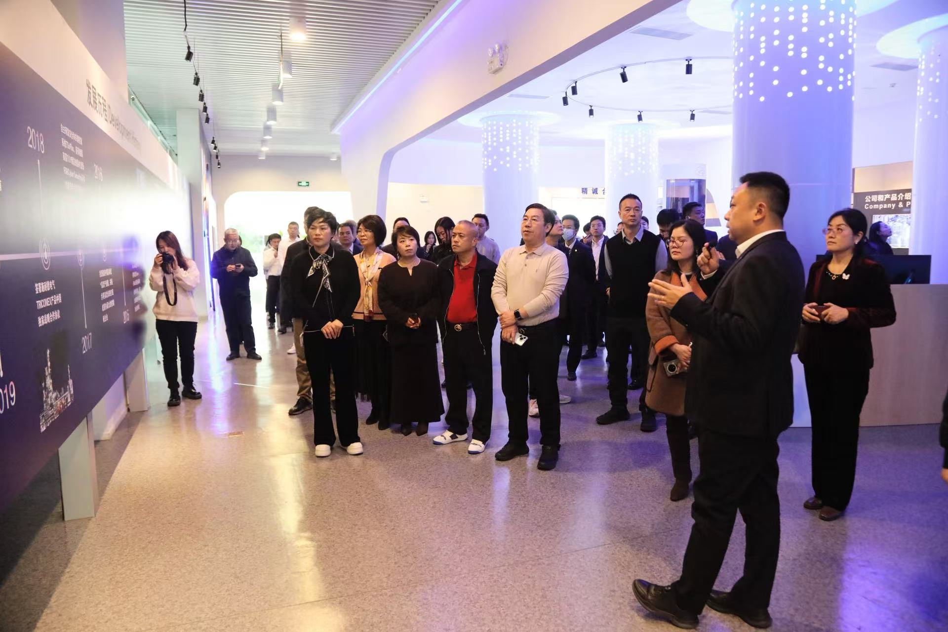 ad83fff20bbd34c9910880176e93e56c.jpg ad83fff20bbd34c9910880176e93e56c.jpg