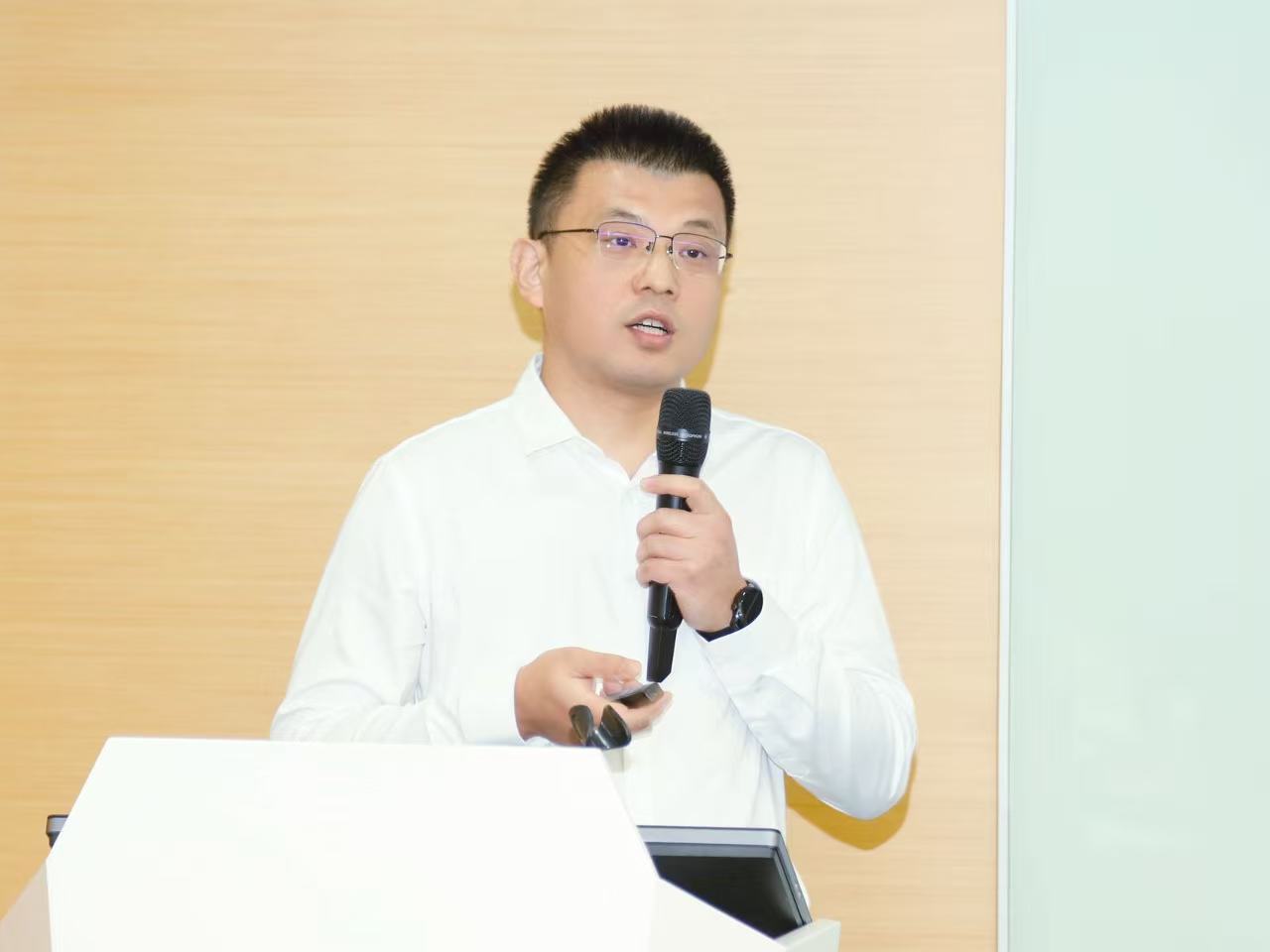 cf96863b88eb4f127f9f460aad34c948.jpg cf96863b88eb4f127f9f460aad34c948.jpg